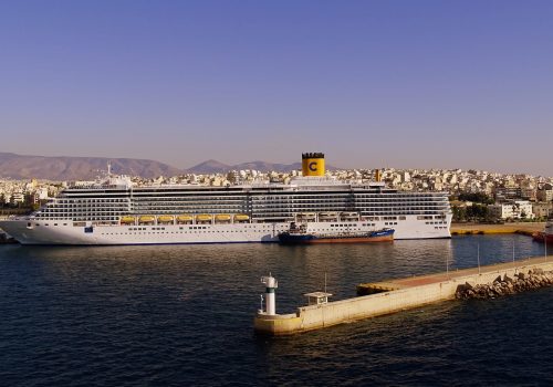 Cruiseschip in Piraeus, Athene